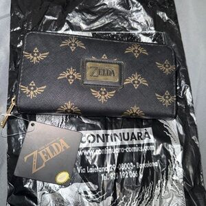 Zelda Black and Gold Wallet